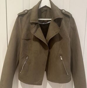 T Tahari Faux Leather Jacket Size L olive green